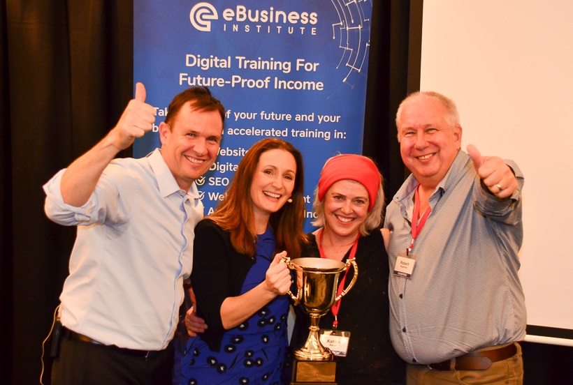 Kath and Rob Rushford WINNERS of the eBusiness Institute Graduates Of The Year!